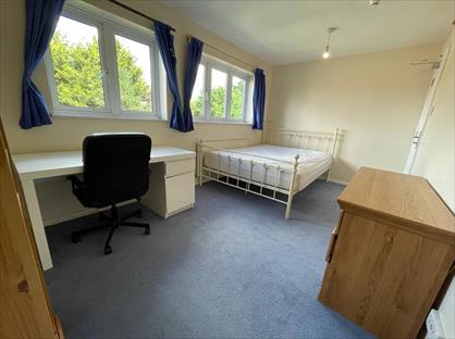Room in a Shared House, Britten Close, CO4