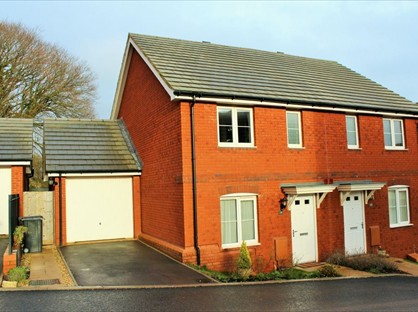 3 Bed Semi-Detached House, Amethyst Drive, TQ14