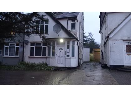 1 Bed Flat, Great North Way, NW4