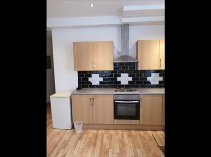1 Bed Flat, South Gate, WF13