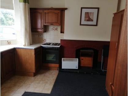 Studio Flat, Stourbridge Road, DY1