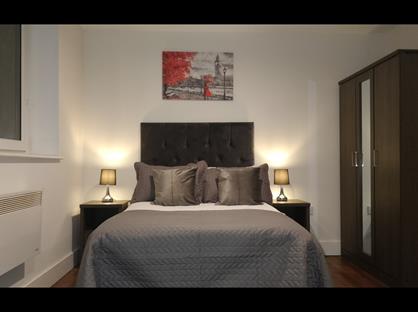 Studio Flat, Stafford St, ST16