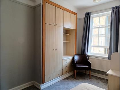Room in a Shared House, Foley Street, W1W