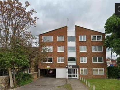 2 Bed Flat, The Grove, TW7