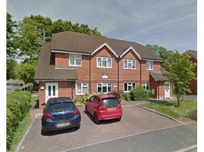 2 Bed Flat, Greenlands Road, KT13