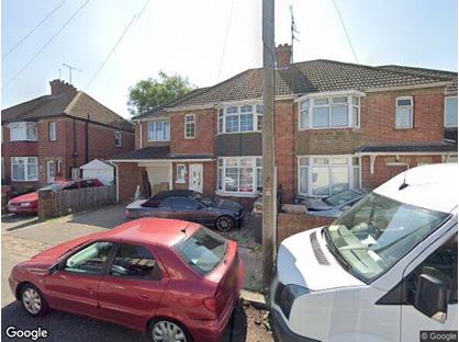 Bedsit, Rondini Avenue, LU3