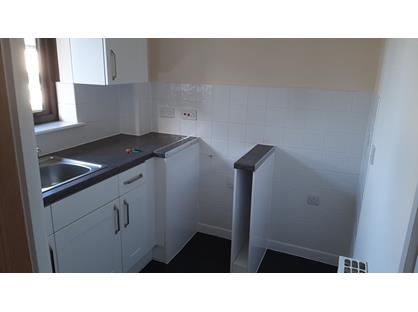 1 Bed Flat, Homefield, KT12