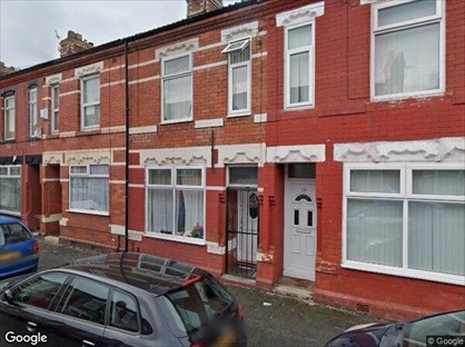 2 Bed Terraced House, Methuen Street, M12