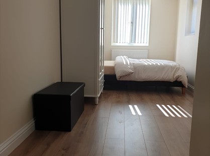 Studio Flat, Boundary Avenue, NN10