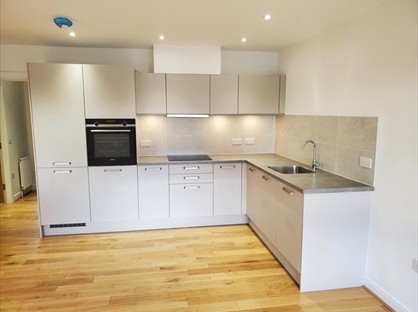 2 Bed Flat, Ladywell Avenue, EH12