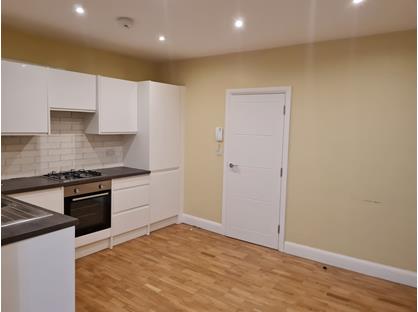2 Bed Flat, Vicarage Road, E10