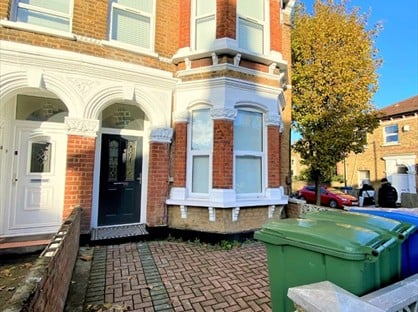 Studio Flat, East Dulwich Grove, SE22