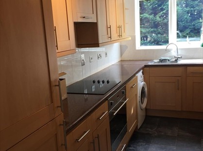 2 Bed Flat, Larkswood Court, E4