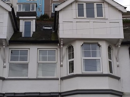 2 Bed Flat, King Street, TQ5