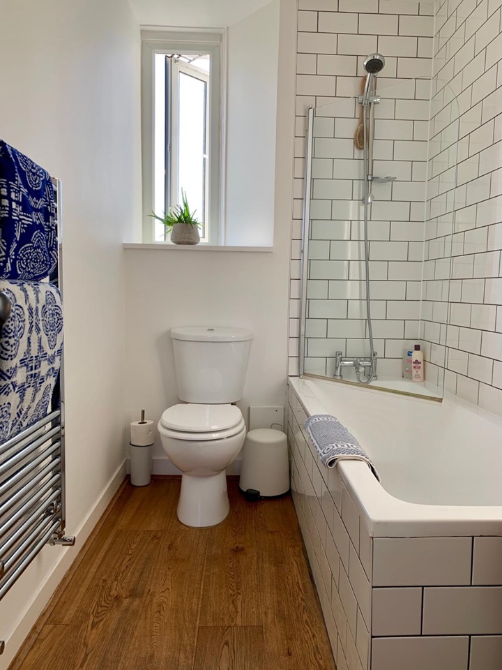 London 1 Bed Flat, Oakfield Road, N4 To Rent Now for £1,800.00 p/m