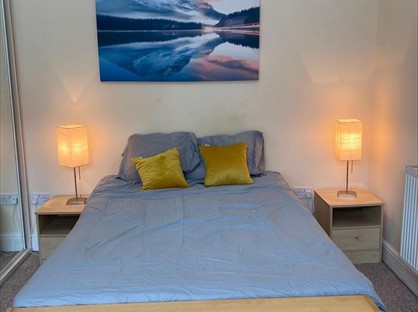 1 Bed Maisonette, Lincoln House, SN1