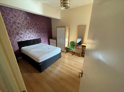 2 Bed Flat, Chapel Ash, WV3