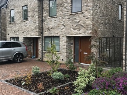 5 Bed Semi-Detached House, Rylston Close, E4