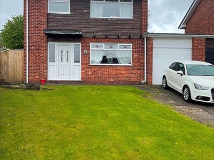 3 Bed Detached House, Parklands Road, ST10