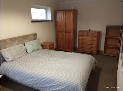 Room in a Shared House, Roping Road, BA21