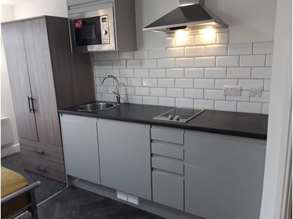 Studio Flat, Studio 5 The Square, DN22