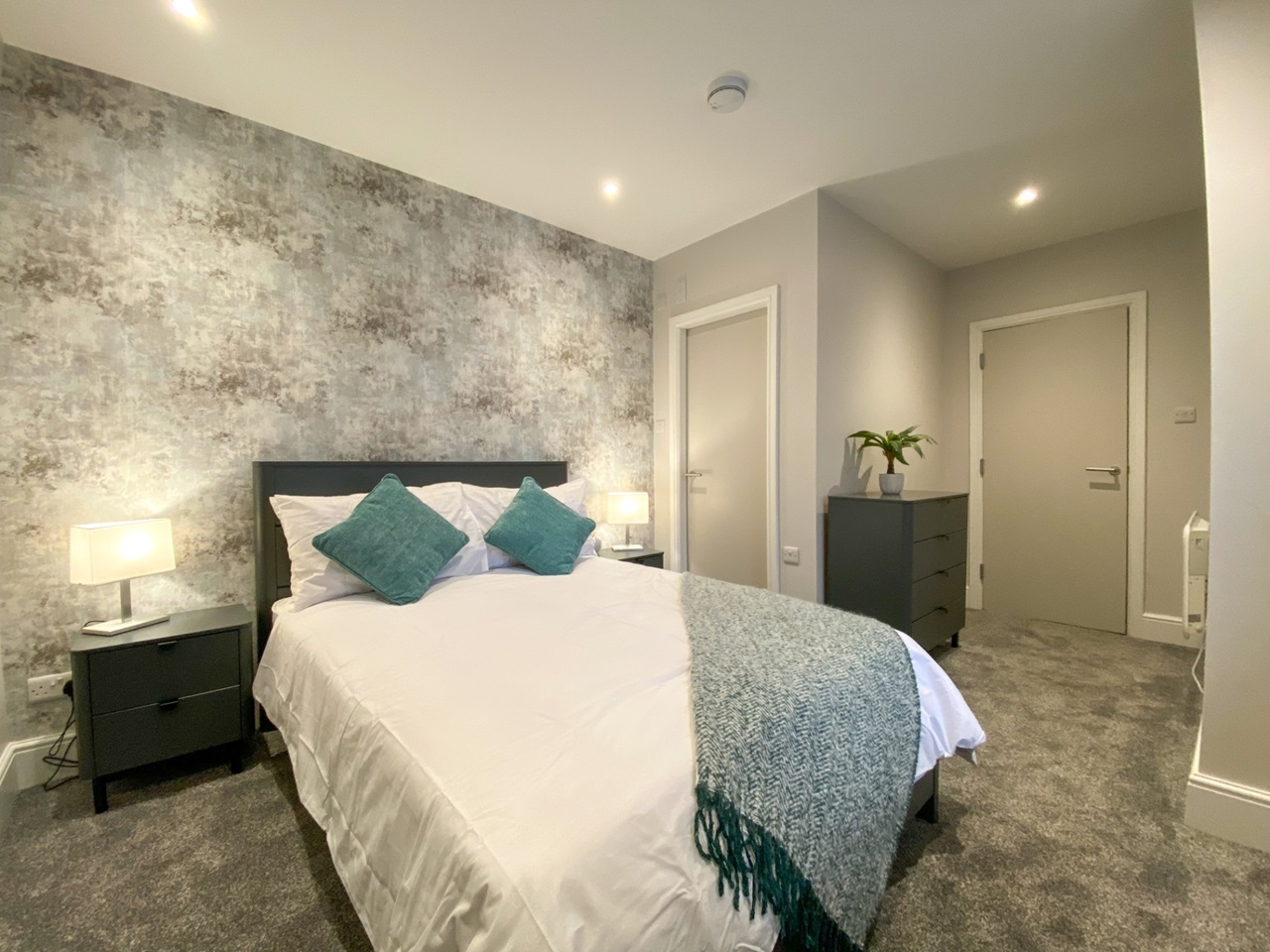 Additional image 2 of 2 Bed Flat, Shrewsbury Road, S2, N1 7GU