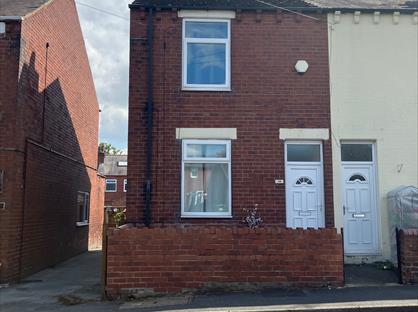 3 Bed End Terrace, Foxholes Lane, WF6