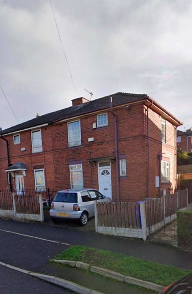 4 Bed Semi-Detached House, Sheffiled, S2 photo 2