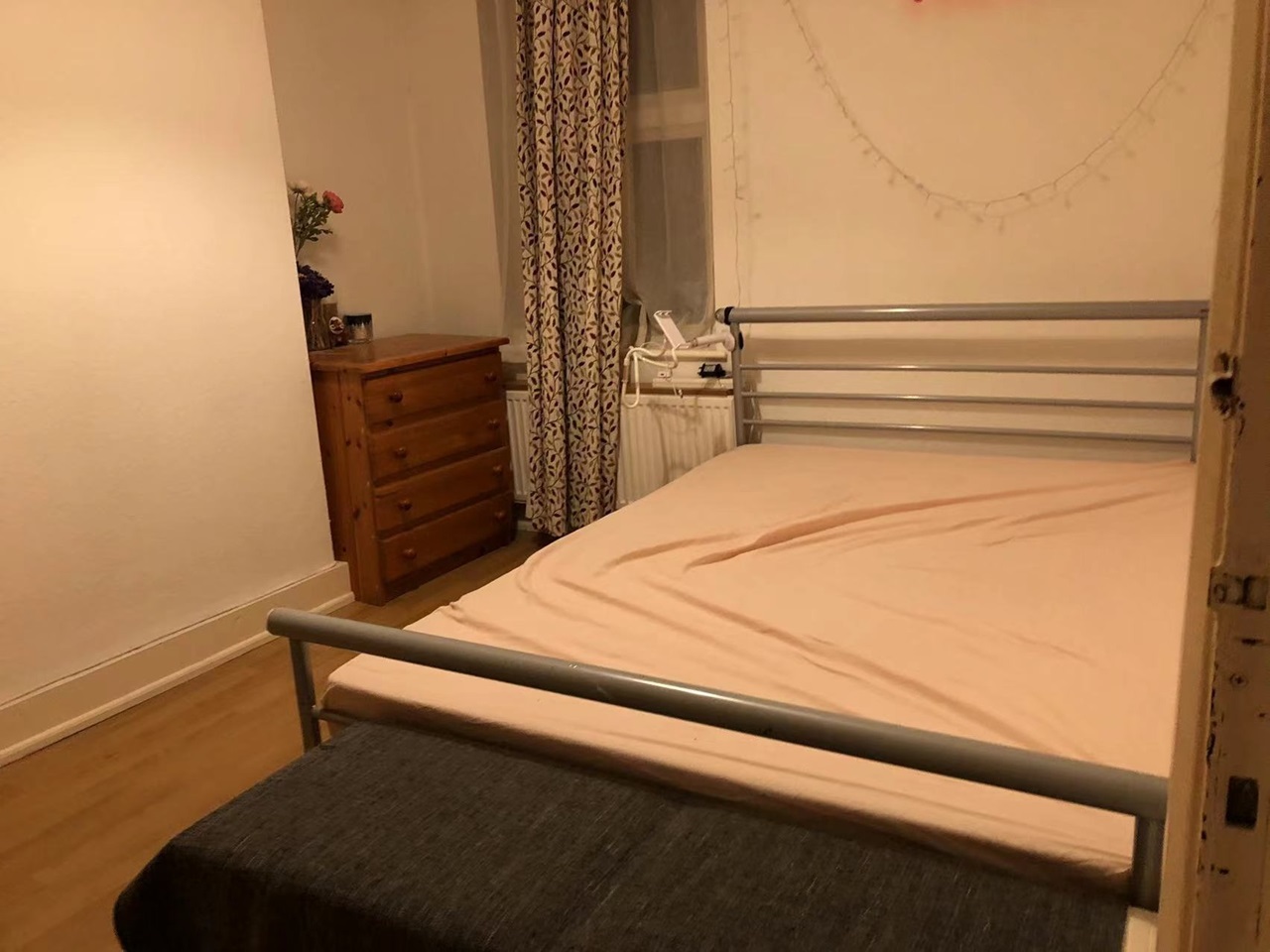 London Room in a Shared Flat, Hazel Road, NW10 To Rent Now for £999