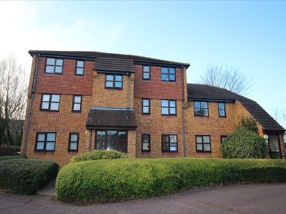 1 Bed Flat, Marmet Avenue, SG6