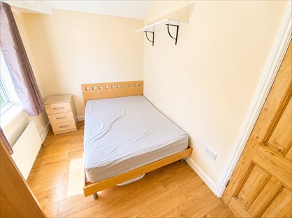 Room in a Shared House, Bonnington Crescent, NG5
