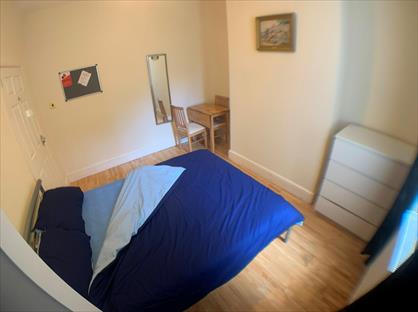 Room in a Shared House, Paul Street, WA2