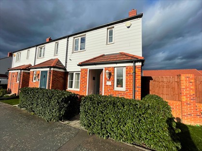 3 Bed End Terrace, Halcrow Avenue, DA1