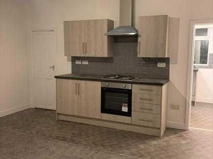 2 Bed Terraced House, Back Clough, HX3