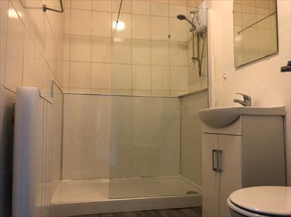 1 Bed Flat, Leeds, LS27