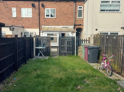 3 Bed Terraced House, New Street, S44