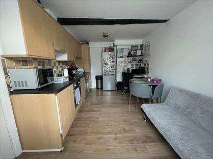 1 Bed Flat, Broad Street, CT1