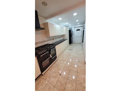 Room in a Shared House, Lord Warwick Street, SE18