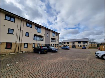 2 Bed Flat, Stonehouse Court, PE2