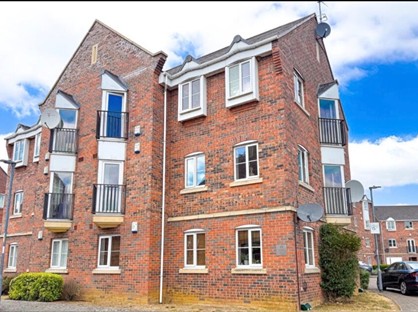2 Bed Flat, Henry Bird Way, NN4