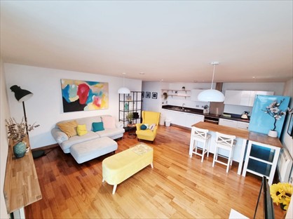 2 Bed Flat, The St. George Building, LS1