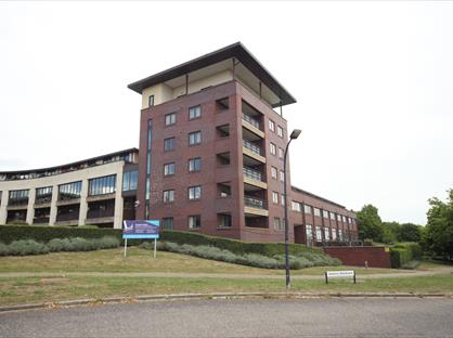 2 Bed Penthouse, Huntley Crescent, MK9
