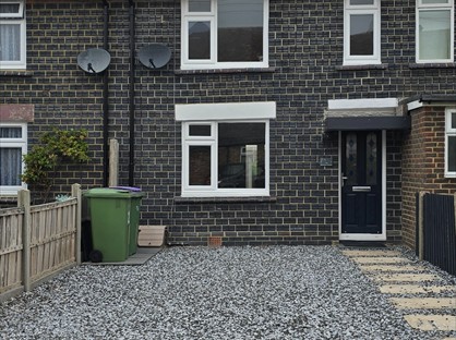 3 Bed Terraced House, Blue Cottages, TN28