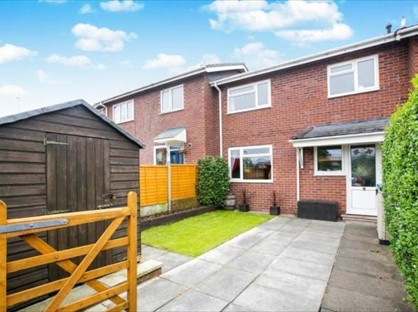 3 Bed Terraced House, Longridge, WA16