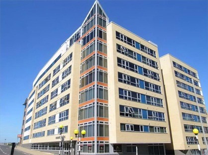 2 Bed Flat, Roxborough Heights, HA1
