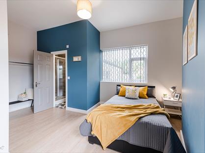 Room in a Shared House, Douglas Road, WN1