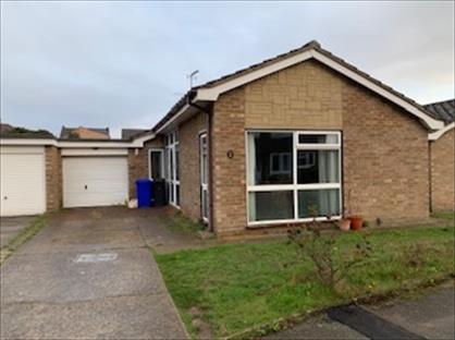 3 Bed Bungalow, Starfield Close, IP4