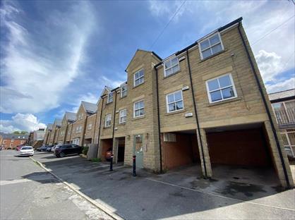 1 Bed Flat, Mornington Court, HG1