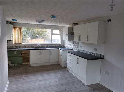 4 Bed Terraced House, De Lacy Row, WA7