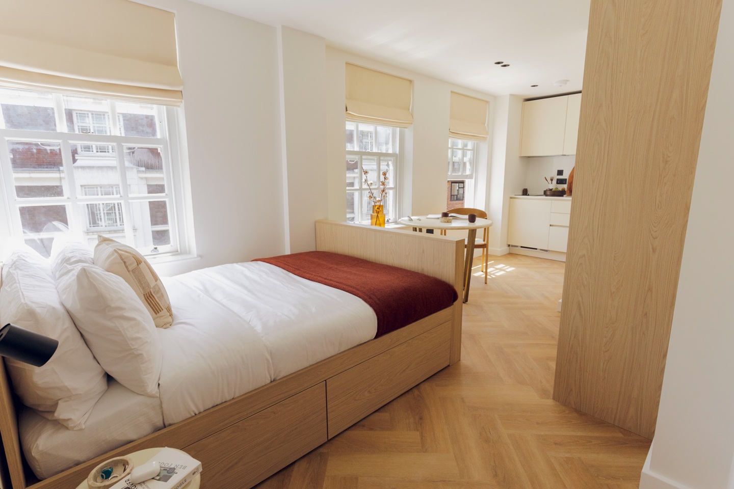 Studio Flat, The Weymouth By Gravity Co., W1G, N1 7GU photo 2